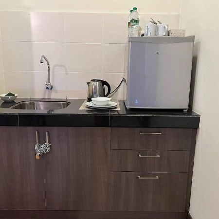 Homestay Melaka B Lagoon Studio Apartment Free Waterpark Tickets Kampong Bukit Beruang Buitenkant foto